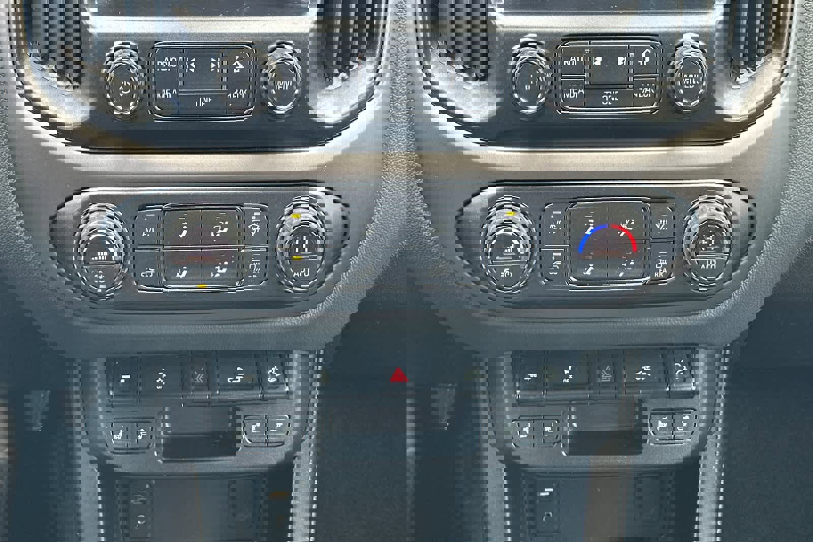 Used 2018 Chevrolet Colorado Z71 image 21