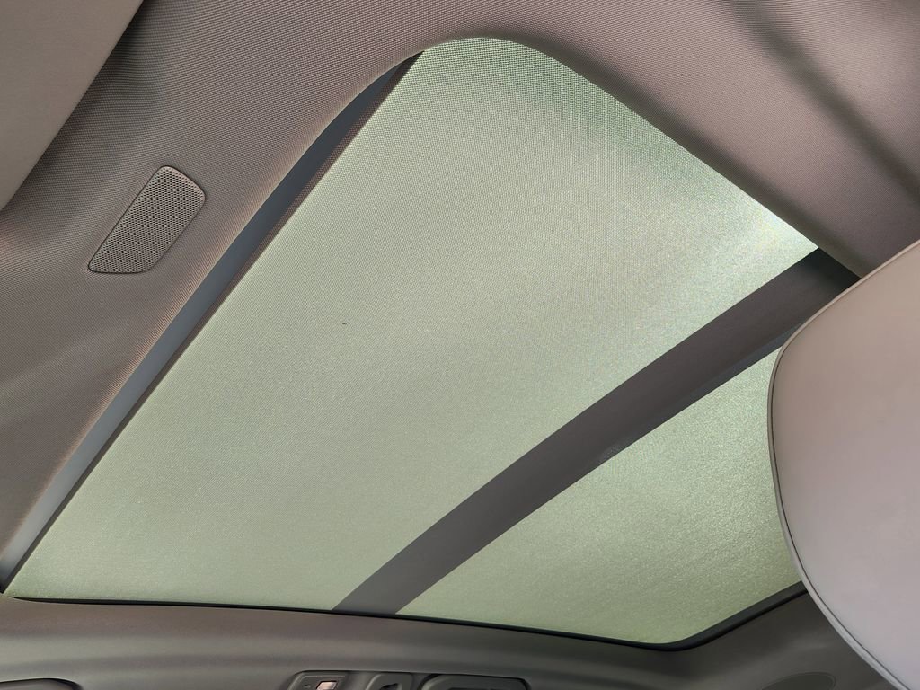 New 2026 Volvo XC60 T8 Ultra w/ Protection Package Premier image 15