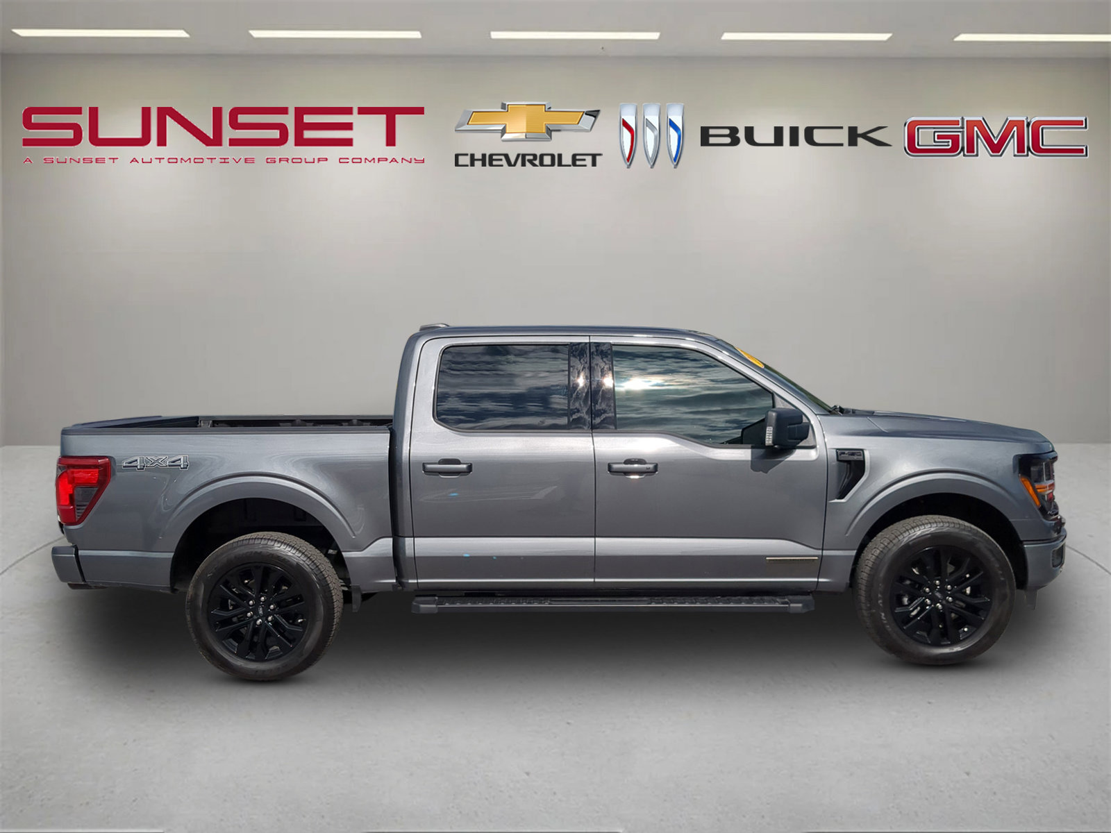 Used 2025 Ford F150 XLT w/ Equipment Group 302A MID image 3