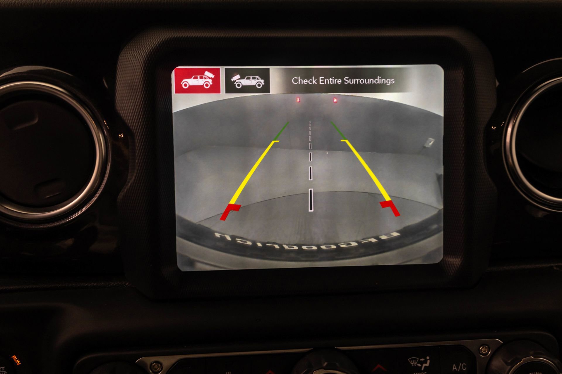 Used 2021 Jeep Wrangler Unlimited Rubicon w/ Trailer Tow Package image 26