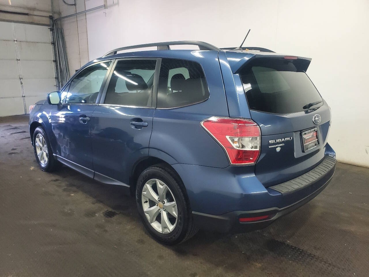 Used 2014 Subaru Forester 2.5i Limited w/ Popular Package #2 AWD/4WD image 5