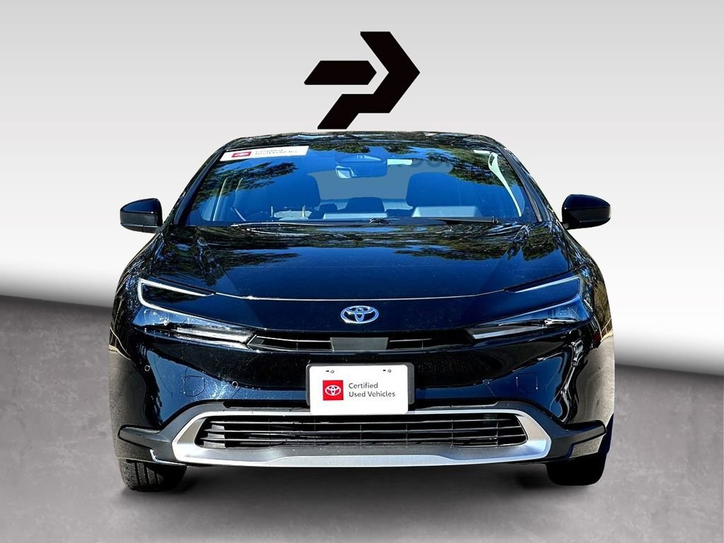 Used 2025 Toyota Prius Plug-In Hybrid FWD image 3