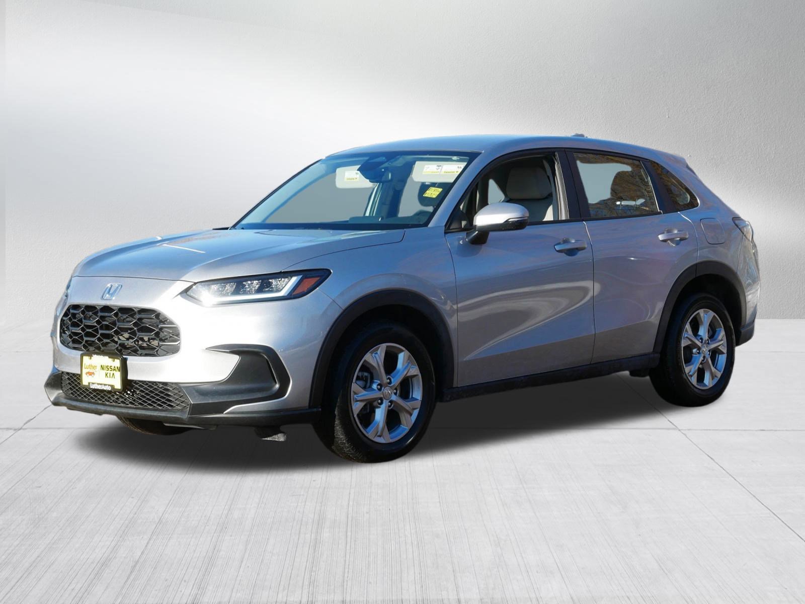 Used 2024 Honda HR-V LX image 3