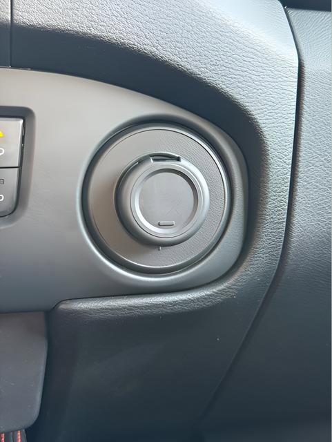 Used 2023 Nissan Frontier PRO-4X w/ Pro Convenience Package image 23