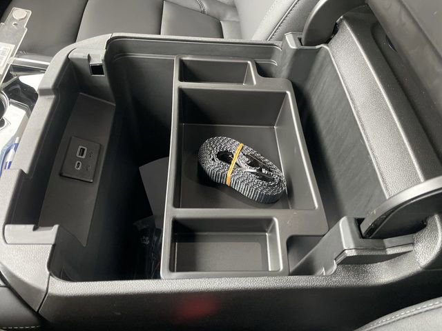 New 2026 Chevrolet Suburban LT w/ Comfort Package image 21