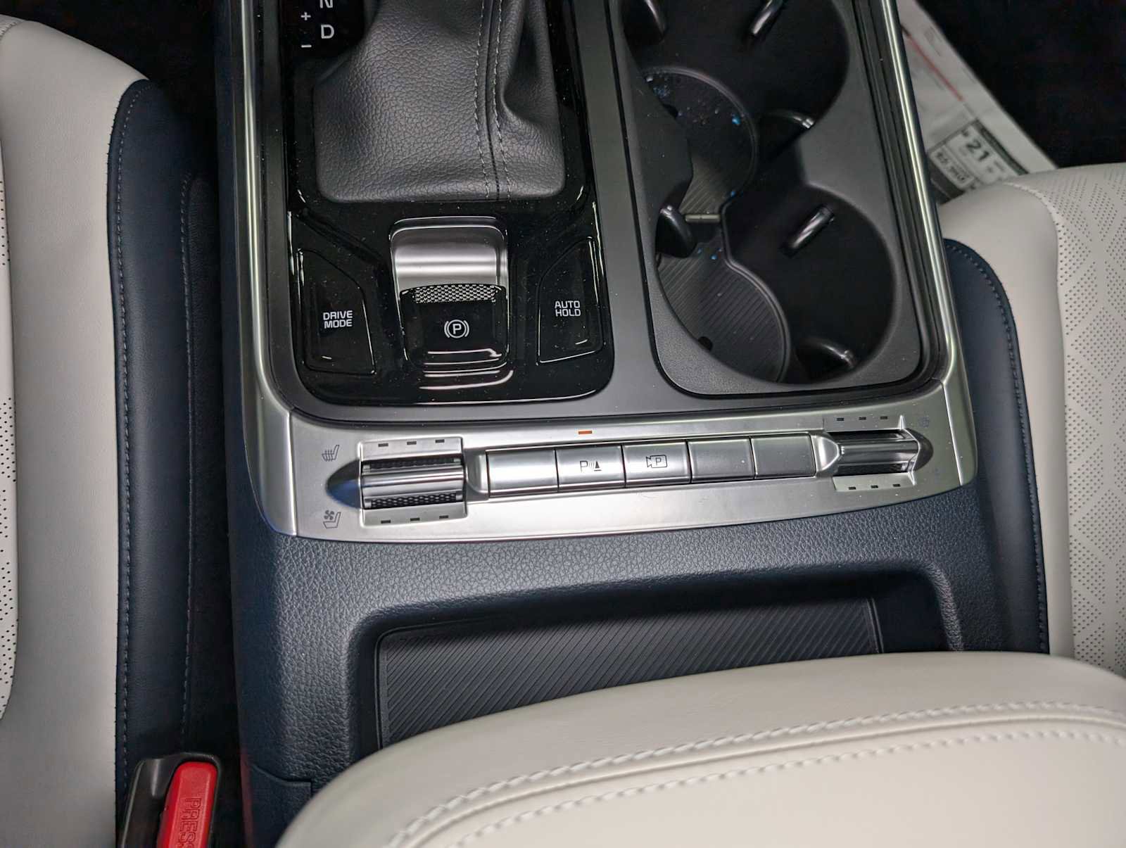 New 2026 Kia Carnival SX image 29