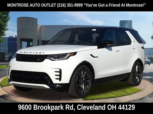 Used 2024 Land Rover Discovery Dynamic SE AWD/4WD image 40