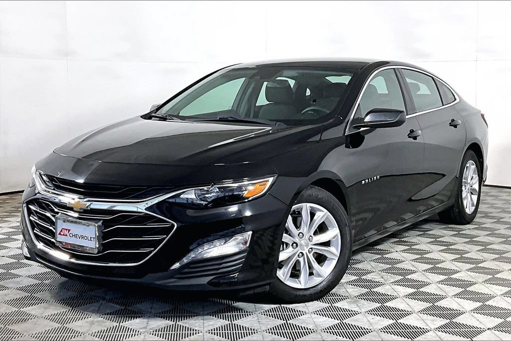 Used 2020 Chevrolet Malibu LT FWD image 1