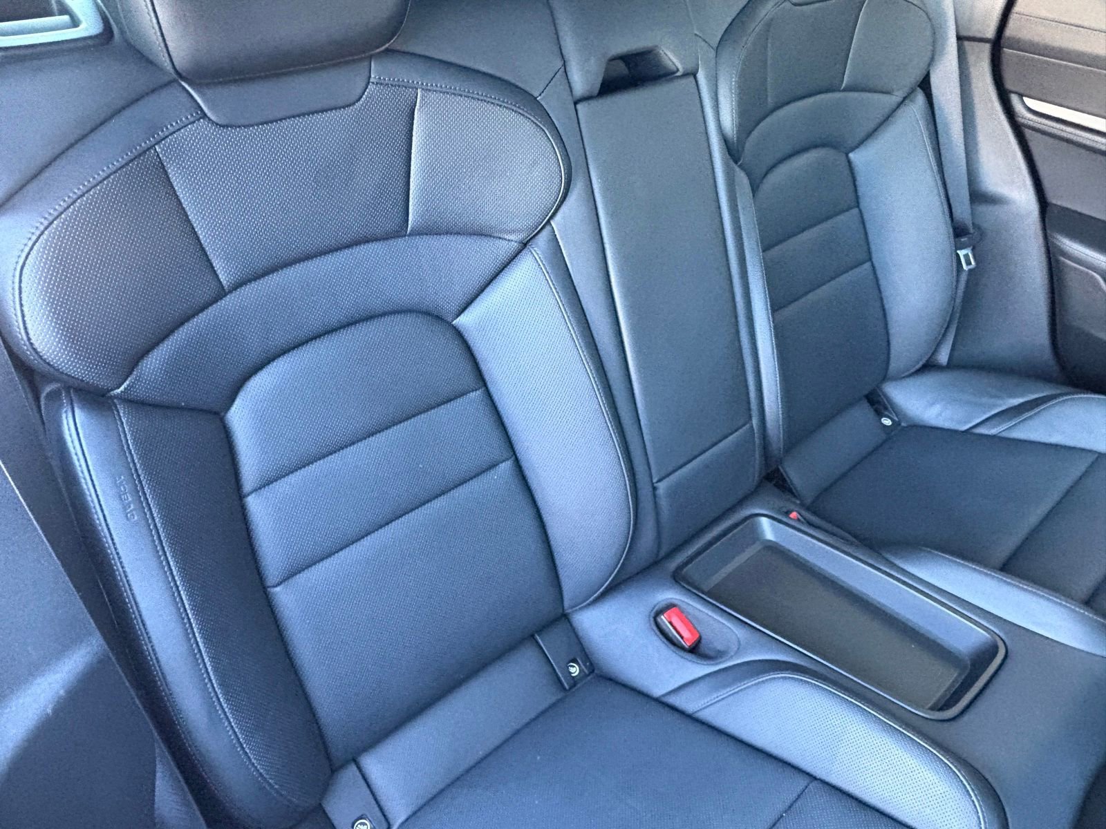 Used 2020 Porsche Taycan Turbo image 36