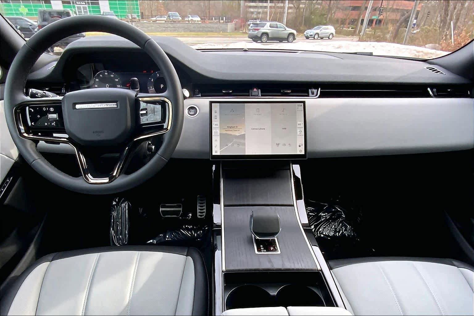 Used 2026 Land Rover Range Rover Evoque Dynamic SE image 15