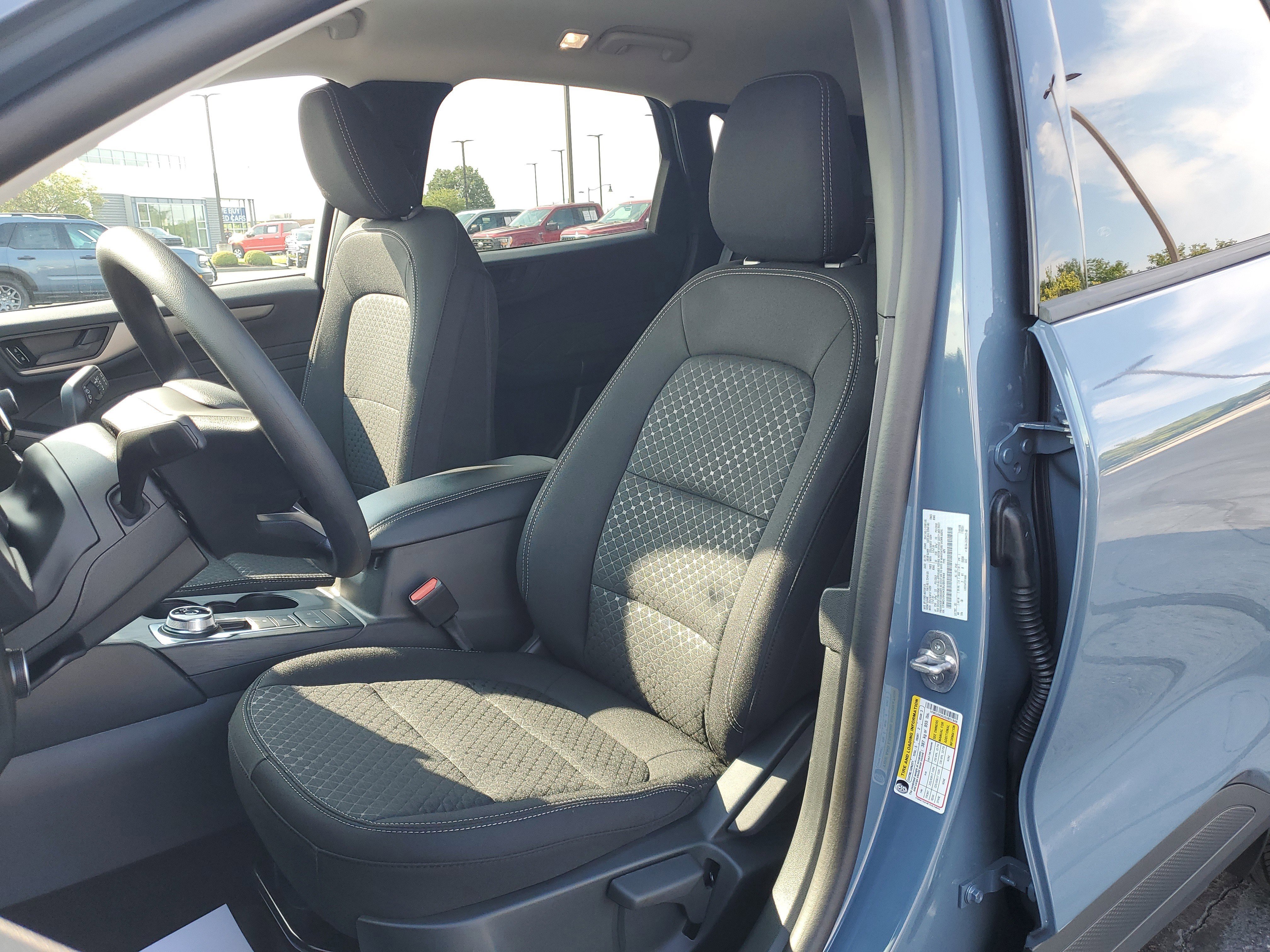 New 2025 Ford Escape Active image 18