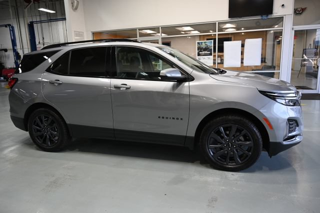 Certified 2023 Chevrolet Equinox RS AWD/4WD image 4