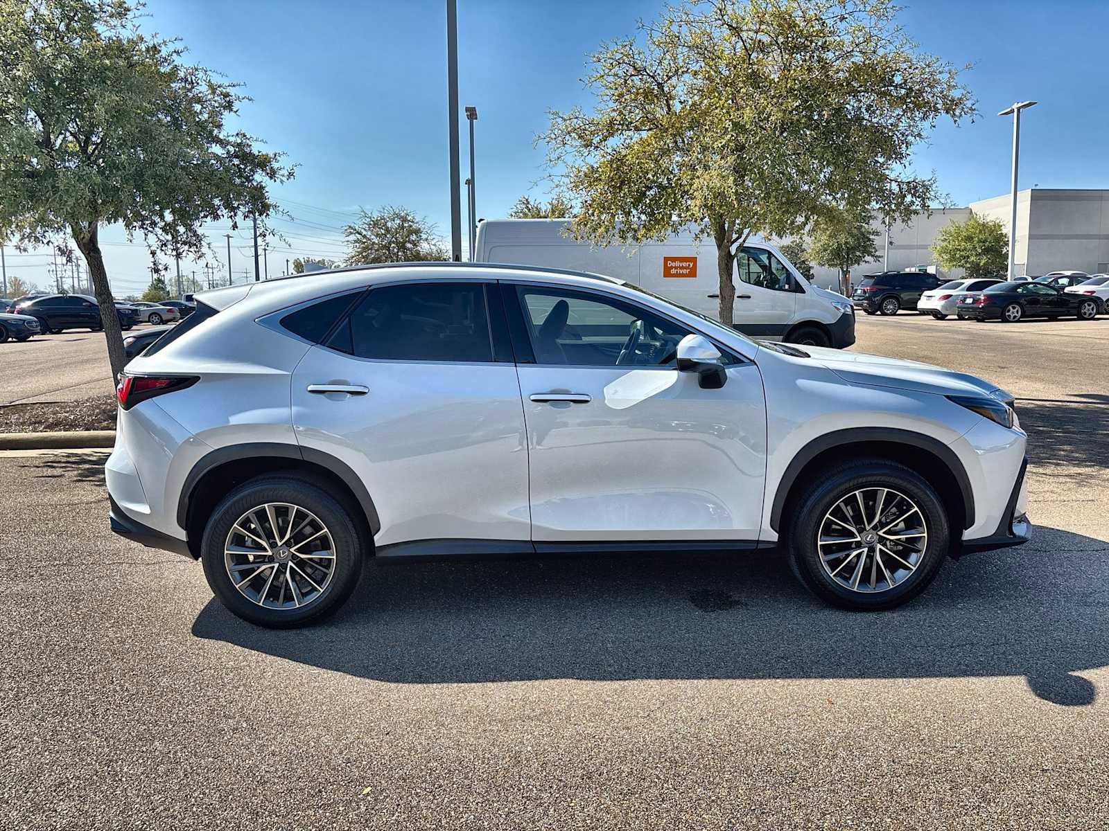 Used 2025 Lexus NX 350h AWD w/ Cold Area Package image 10
