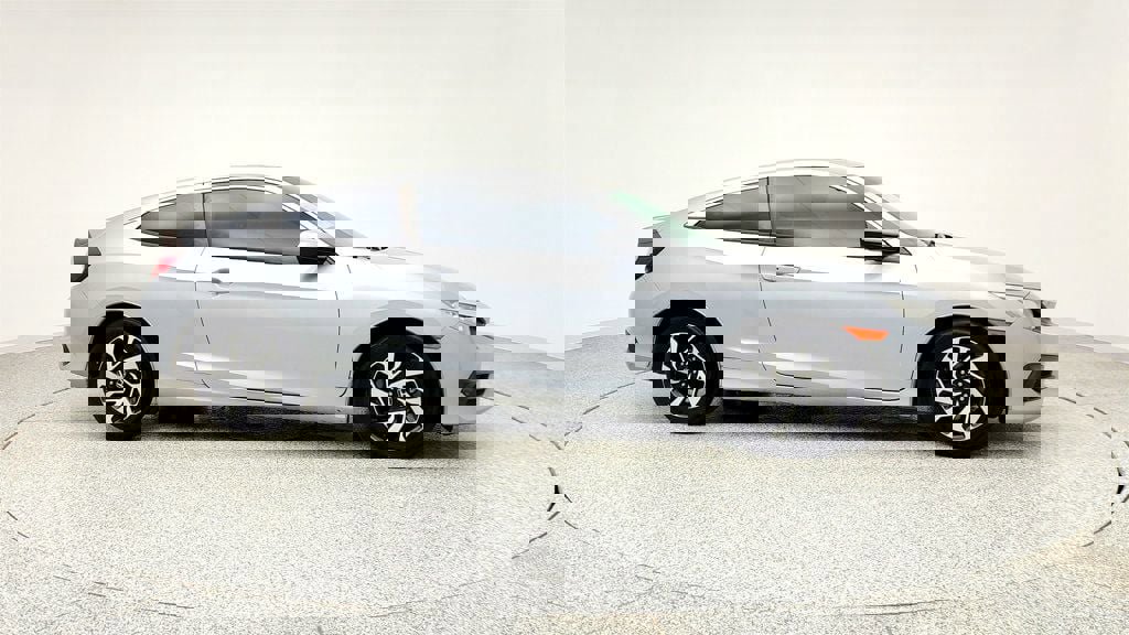 Used 2017 Honda Civic LX-P image 4