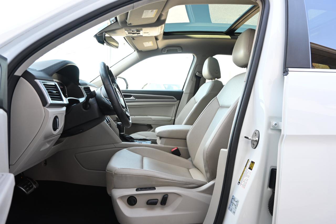 Used 2019 Volkswagen Atlas SEL R-Line image 2