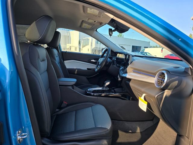 New 2026 Chevrolet Trax LT w/ Driver Confidence Package FWD image 11