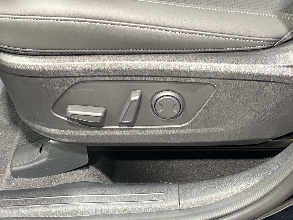 New 2026 Kia Sorento S AWD/4WD image 17