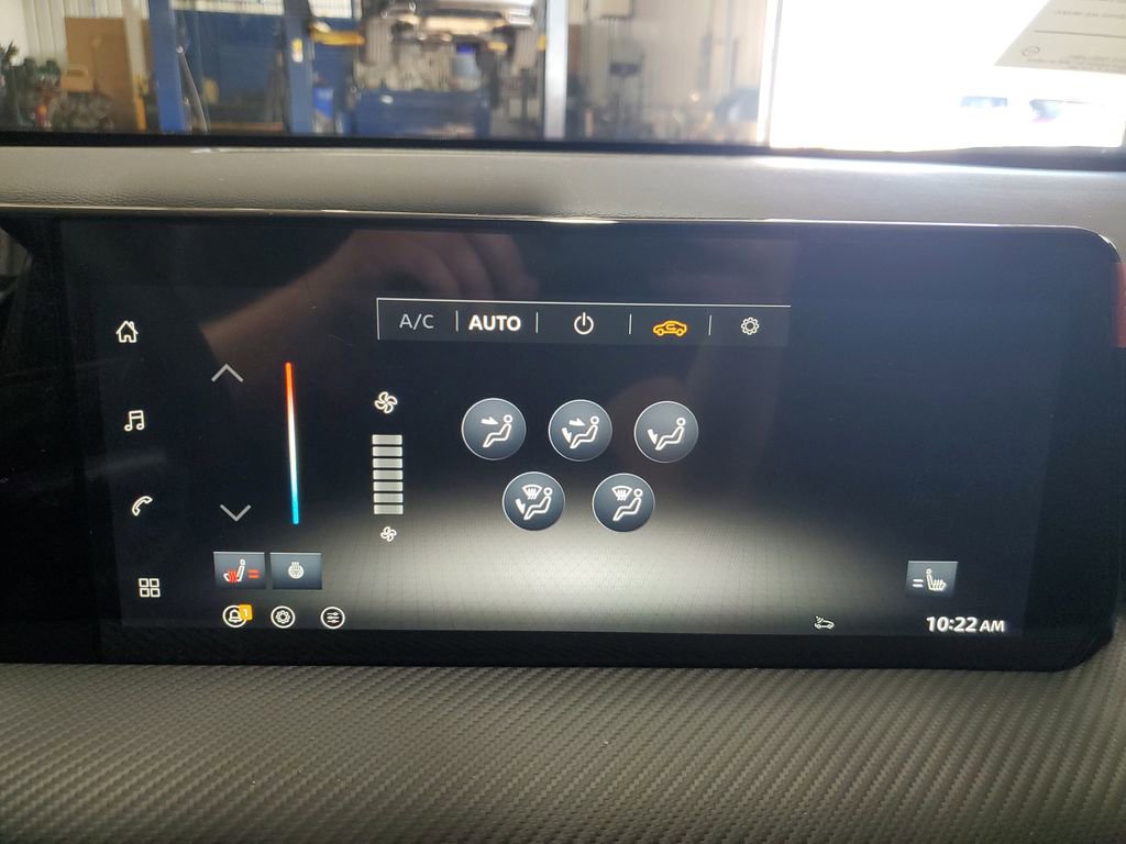 New 2026 Nissan Kicks SR w/ SR Premium Package image 19