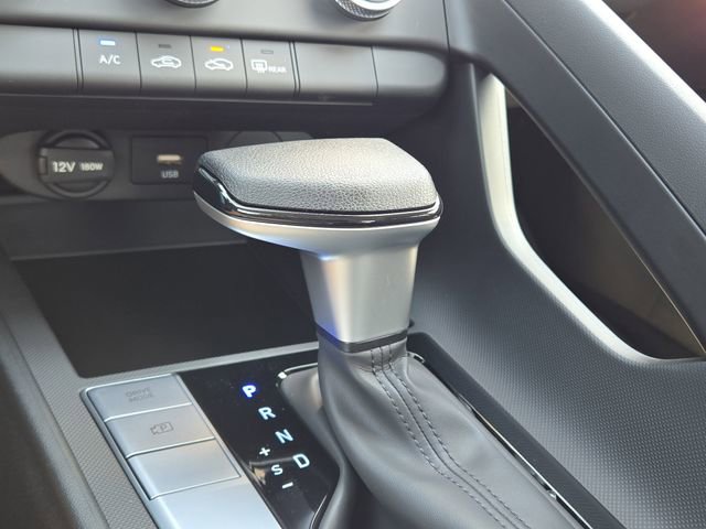 New 2026 Hyundai Elantra SE FWD image 15