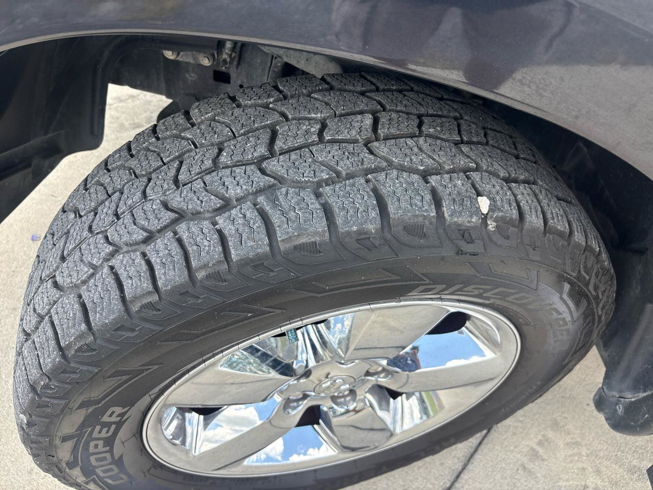 Used 2019 RAM 1500 Express w/ Express Value Package AWD/4WD image 18
