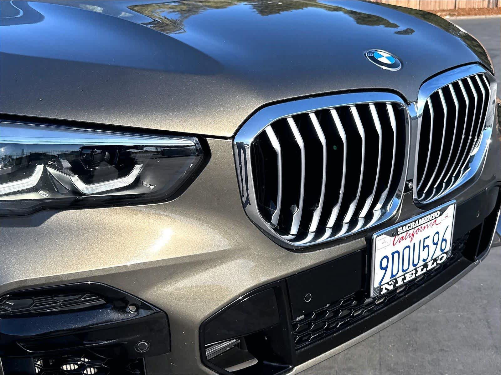 Used 2023 BMW X5 xDrive40i w/ M Sport Package AWD/4WD image 34