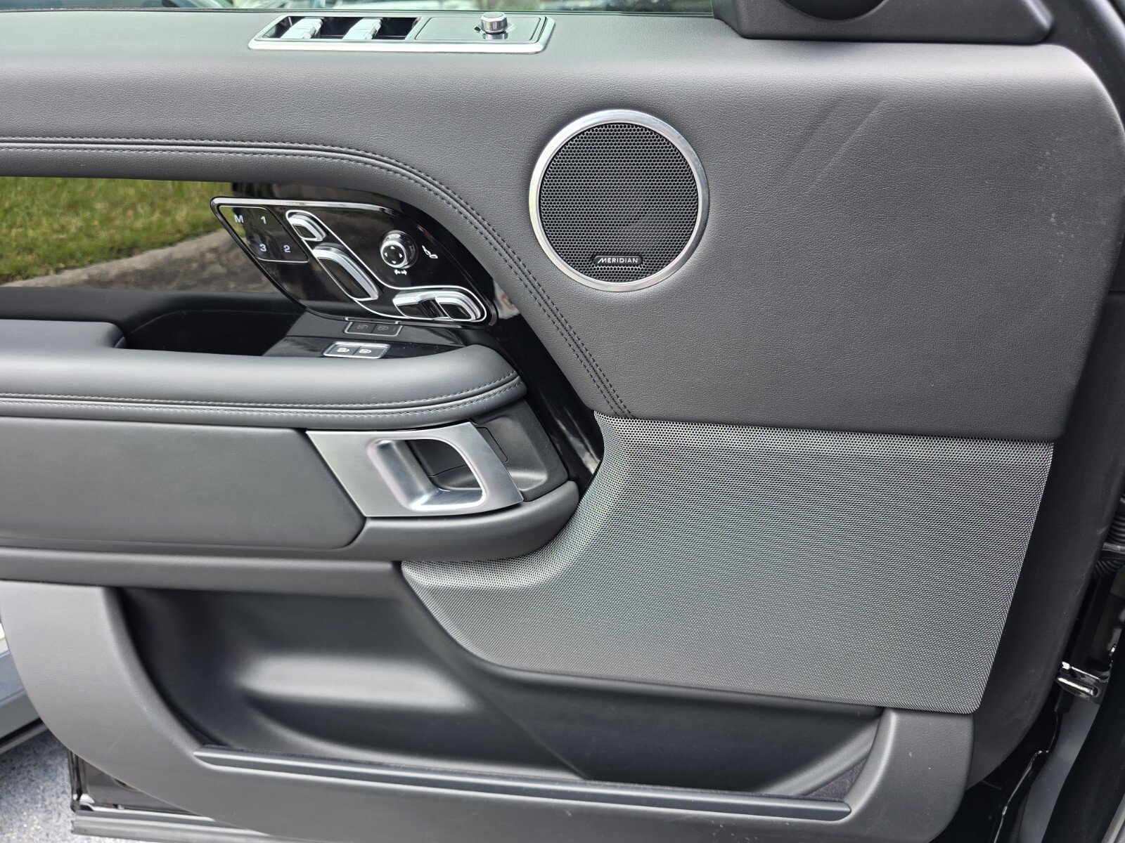 Used 2022 Land Rover Range Rover Westminster Edition AWD/4WD image 23