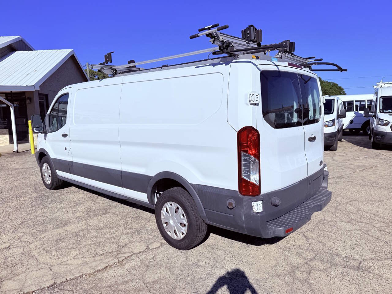 Used 2018 Ford Transit 350 148 Low Roof w/ Exterior Upgrade Package RWD image 4