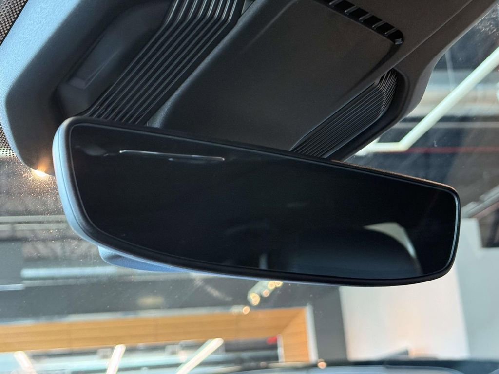 New 2026 Jeep Cherokee Overland image 24