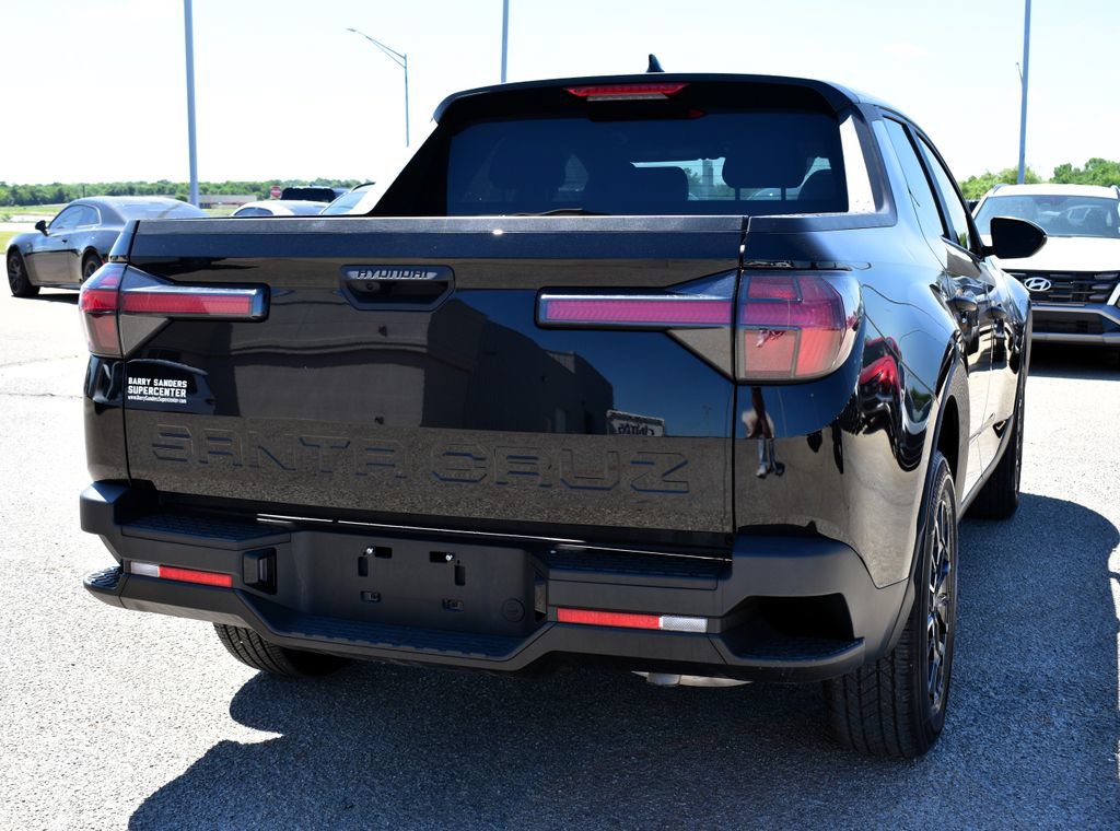 Used 2024 Hyundai Santa Cruz SEL FWD image 9
