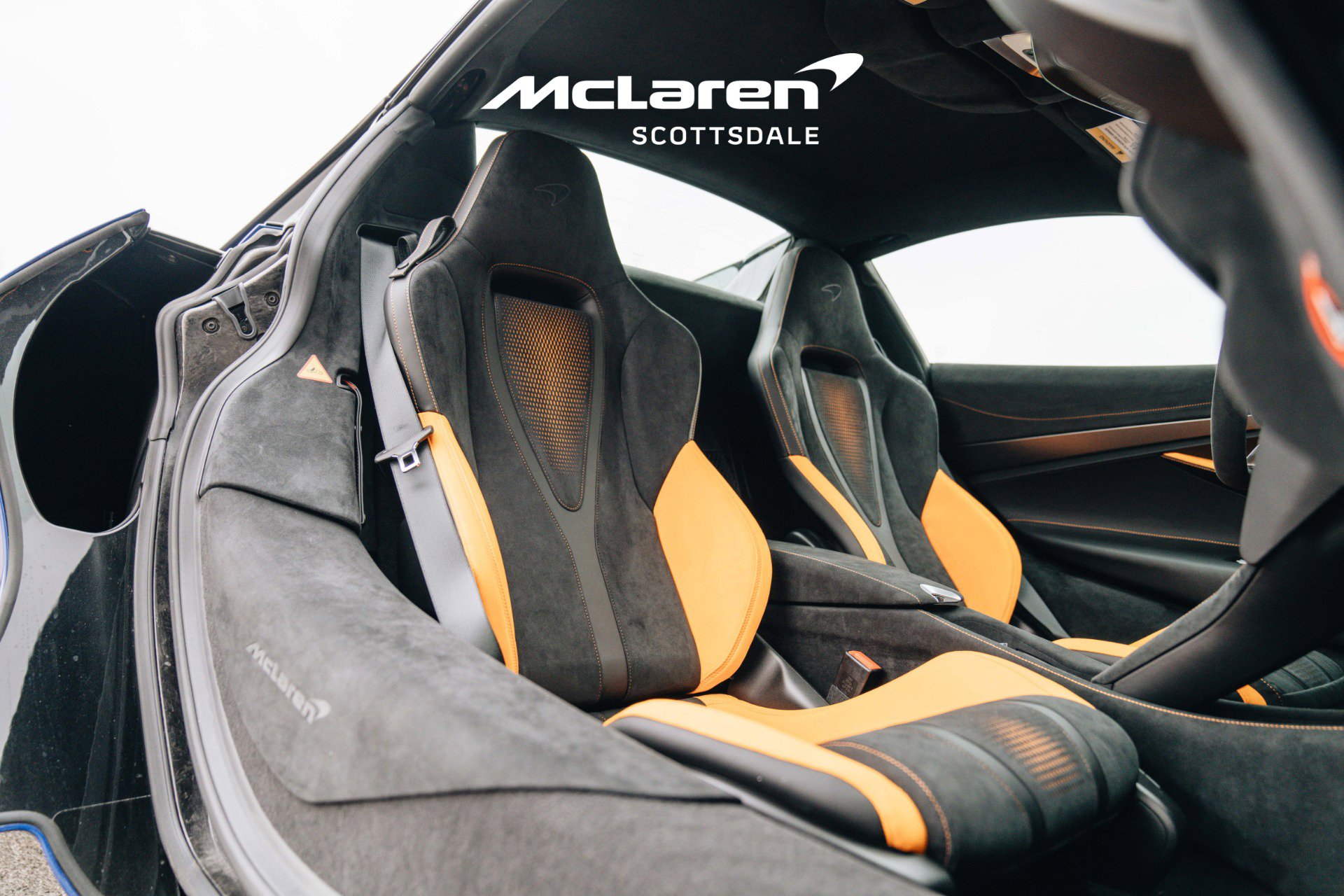 Used 2024 McLaren 750S Spider image 31