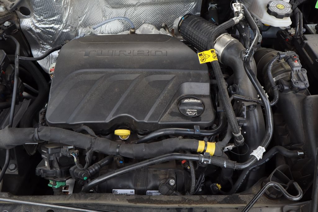 Used 2025 Chevrolet Trax LT FWD image 29