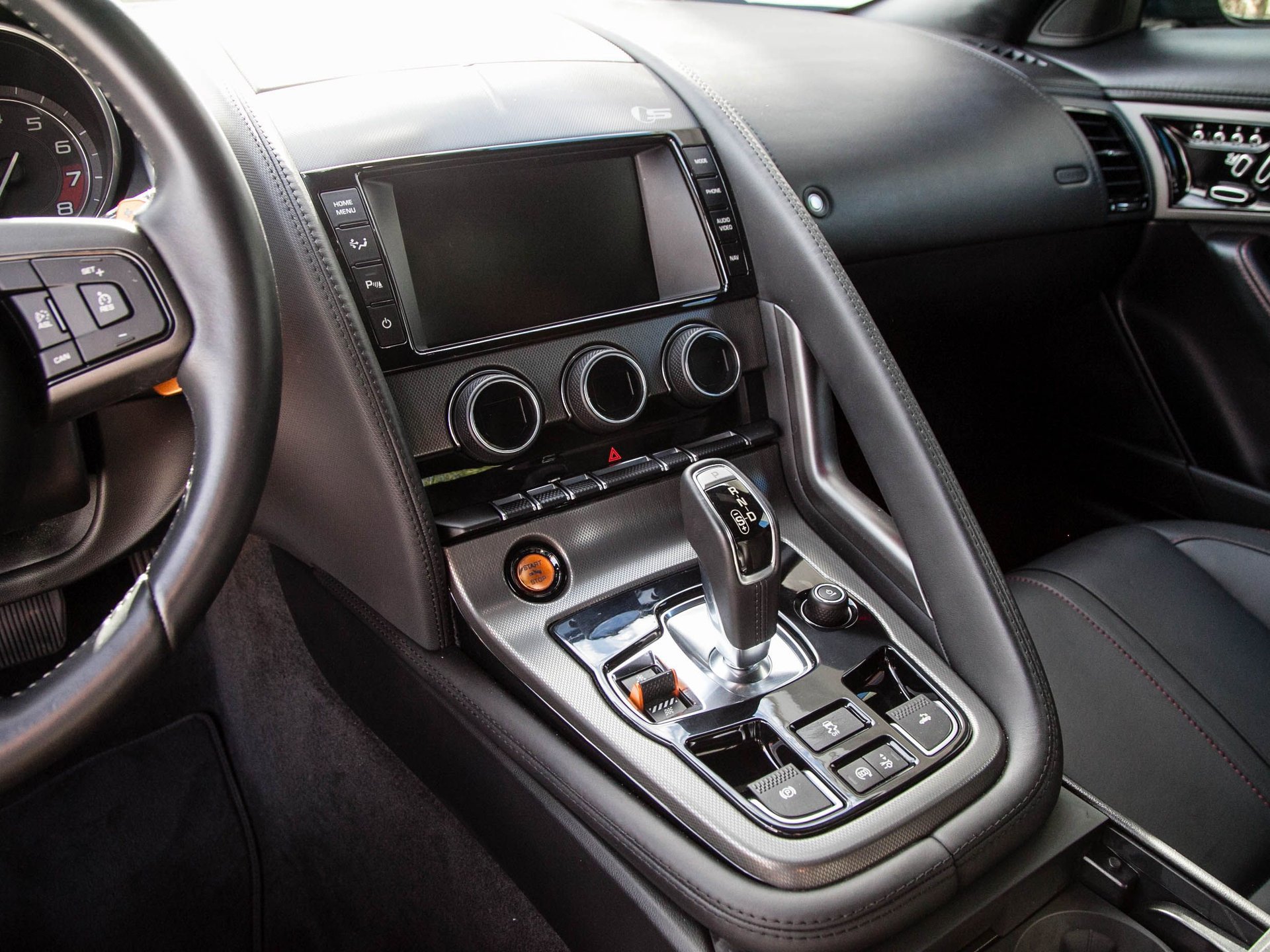 Used 2015 Jaguar F-TYPE S image 20