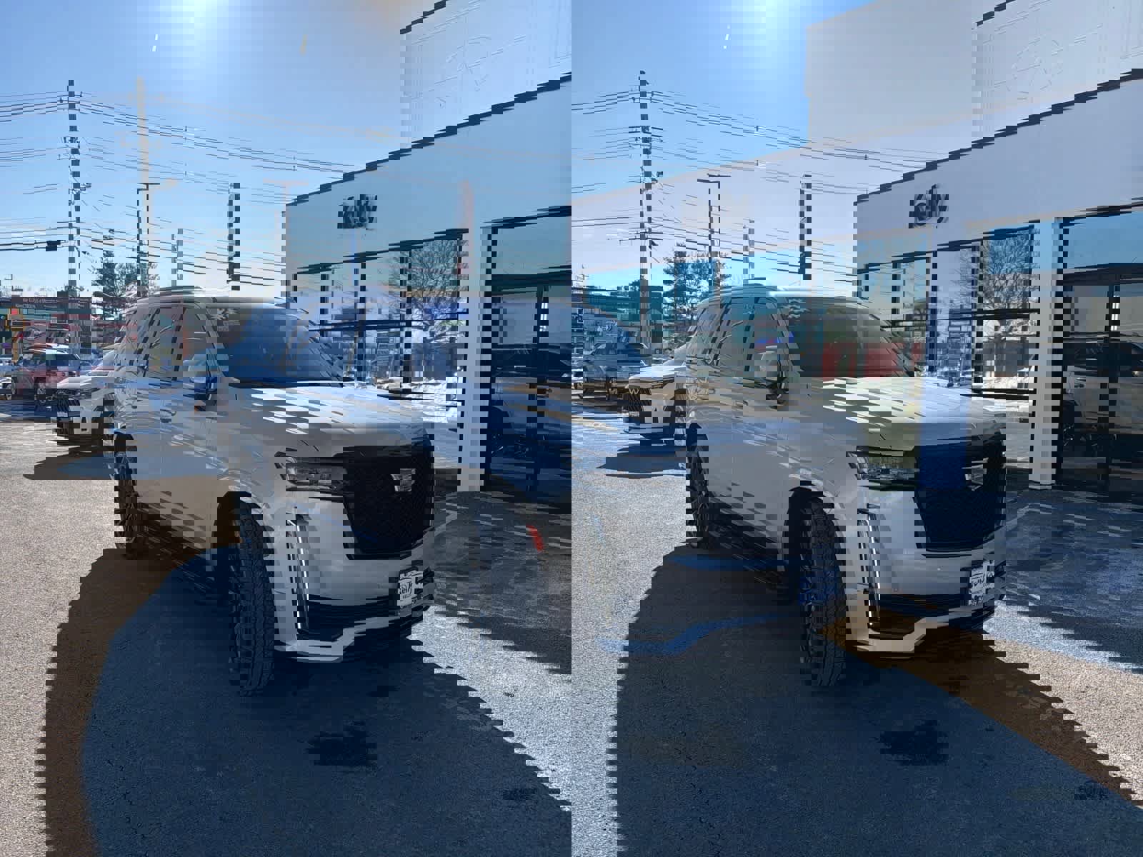 Used 2023 Cadillac Escalade Sport Platinum w/ LPO, ONYX Package image 2