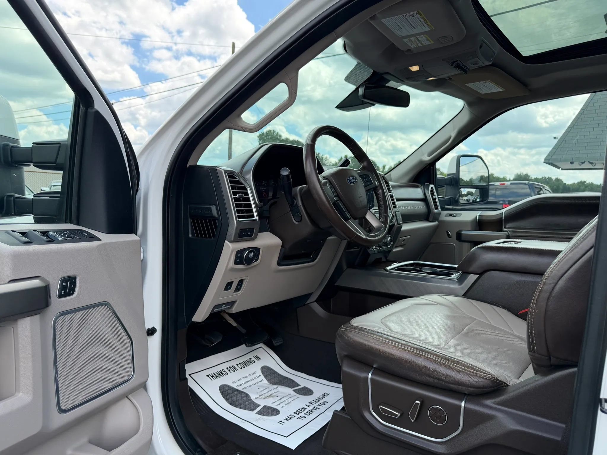 Used 2019 Ford F250 Limited AWD/4WD image 23