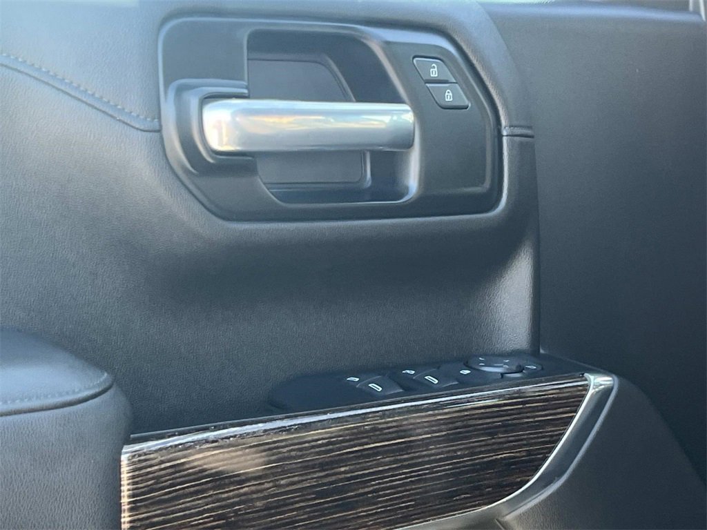 Used 2021 GMC Sierra 1500 SLE w/ Driver Alert Package I image 12