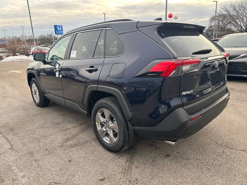 New 2025 Toyota RAV4 XLE image 5
