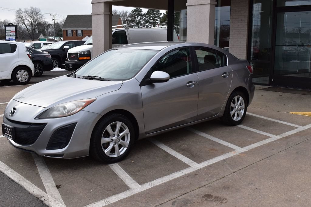 Used 2011 MAZDA MAZDA3 i Touring FWD image 8