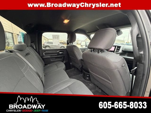 Used 2025 RAM 3500 Big Horn AWD/4WD image 12