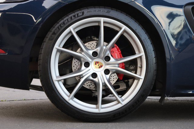 Used 2017 Porsche 718 Cayman S RWD image 60