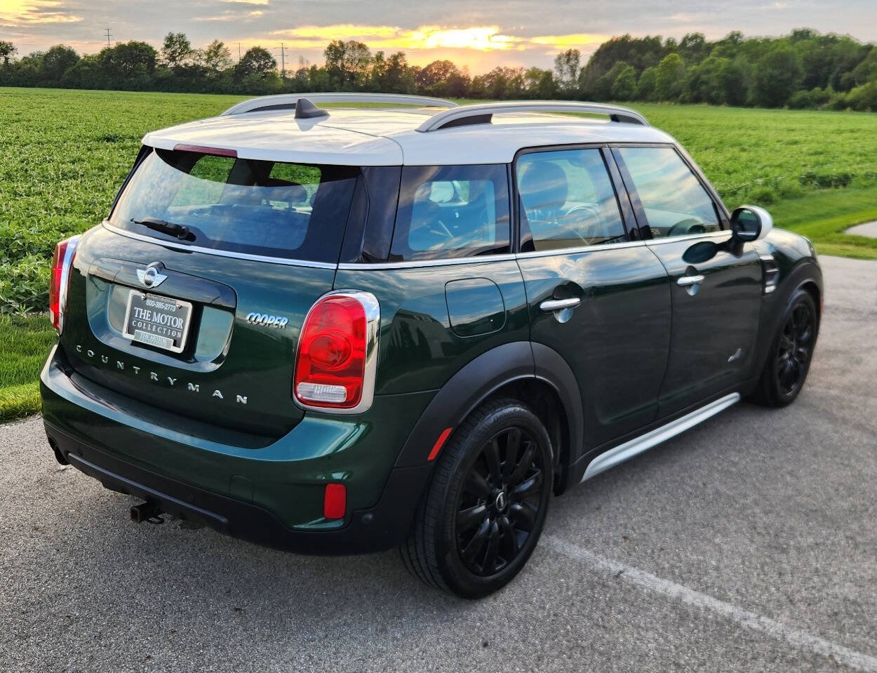Used 2017 MINI Cooper Countryman ALL4 AWD/4WD image 4