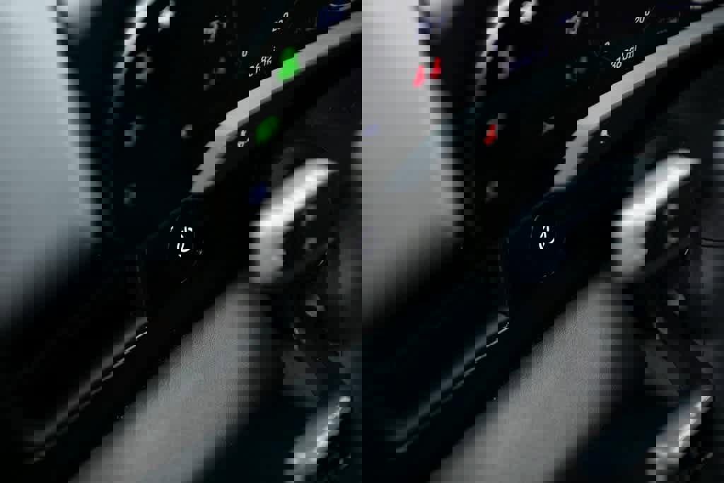 Certified 2022 Porsche Taycan 4 Cross Turismo image 24