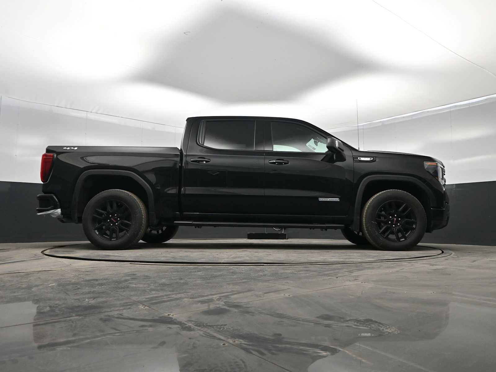 New 2026 GMC Sierra 1500 Elevation w/ Elevation Premium Package image 30