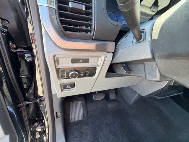 Used 2025 Ford F150 XLT w/ Equipment Group 301A Standard RWD image 13