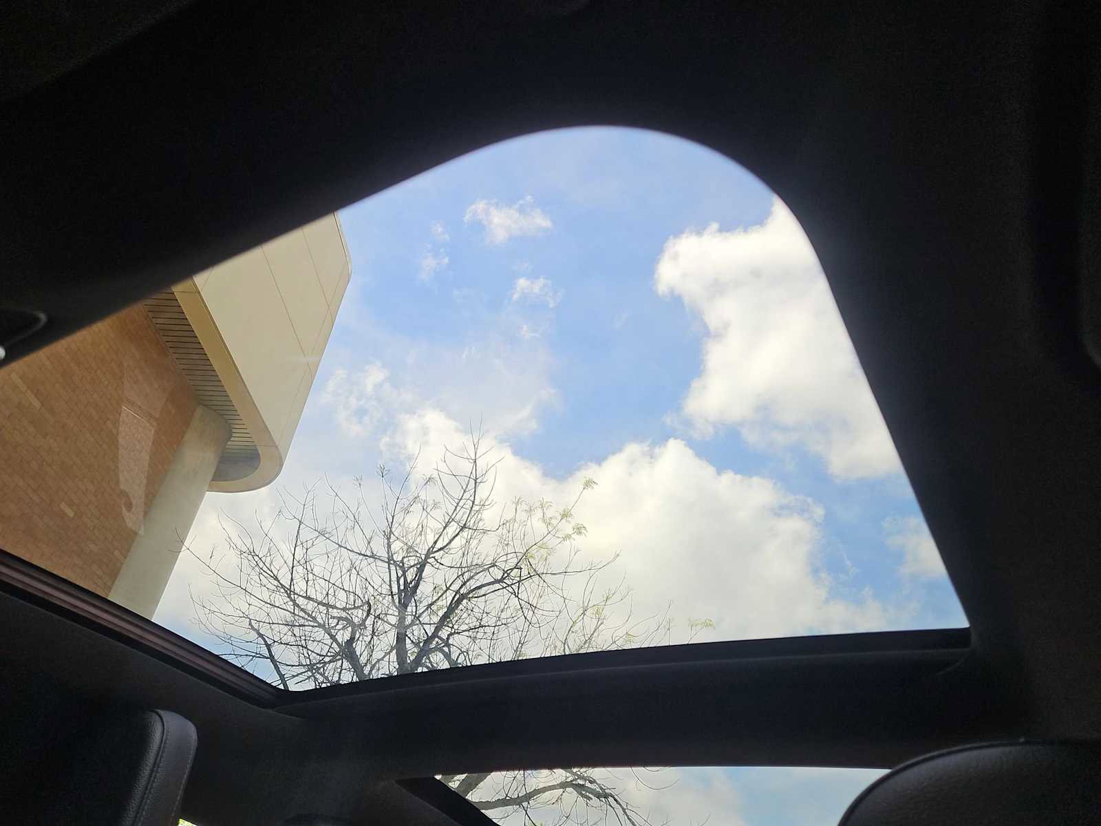 Used 2023 Mercedes-Benz C 300 Sedan image 19