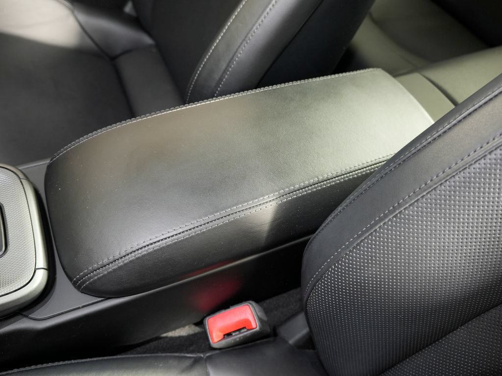 Certified 2021 Porsche 911 Carrera RWD image 37
