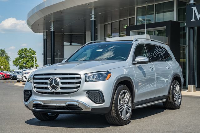 New 2026 Mercedes-Benz GLS 450 4MATIC image 3