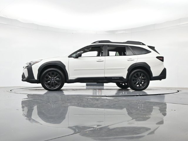 Used 2025 Subaru Outback Onyx Edition XT AWD/4WD image 36