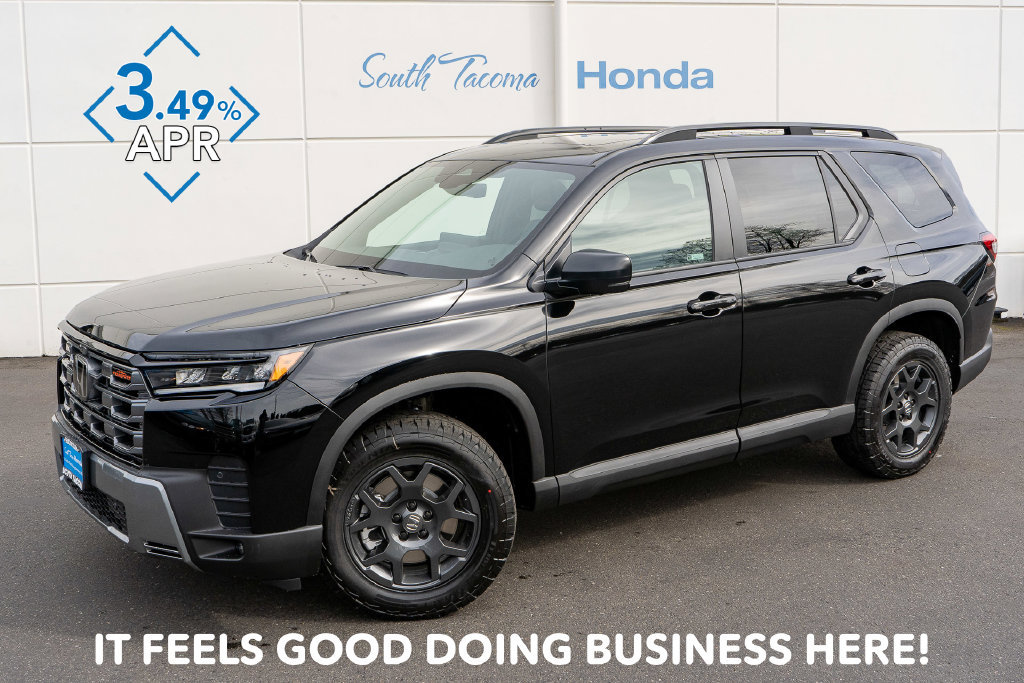 New 2026 Honda Pilot TrailSport image 1