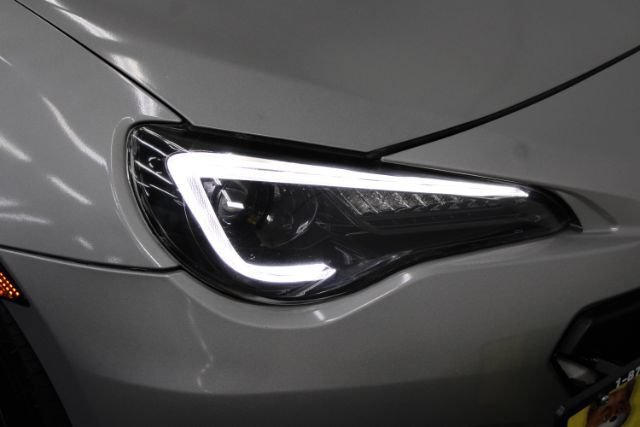 Used 2013 Subaru BRZ Limited w/ Popular Pkg 1A RWD image 23