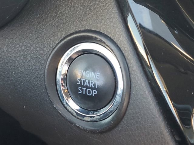 Used 2019 Toyota C-HR XLE image 29